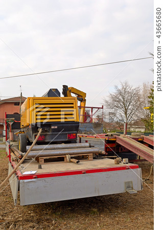 Air compressor Air compressor 43665680