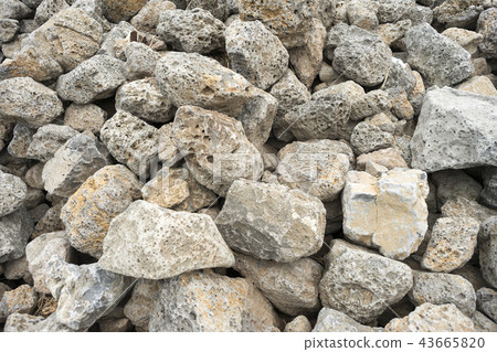 堆花崗岩石頭 堆花崗岩石頭 43665820