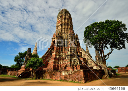 Wat Chai Watthana Lahm 43666166
