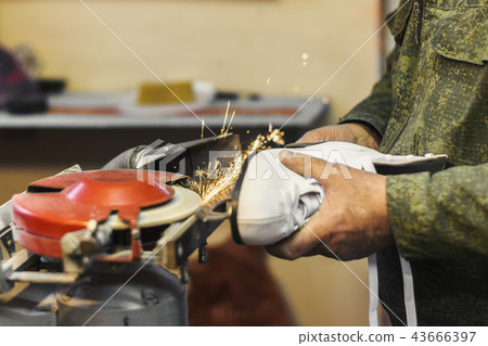 sharpening of the figured skates sharpening of the figured skates 43666397