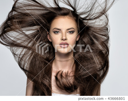 Beautiful woman with long hair Beautiful woman with long hair 43666801