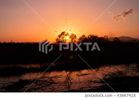 鬼怒川和日落 43667428