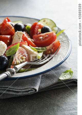 Greek salad 43669389