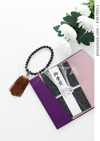 葬禮的禮物 葬禮的禮物 43670911