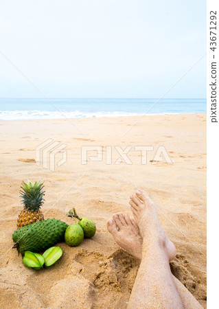 my legs rest 43671292