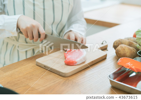 肉 肉的 廚房刀 43673615