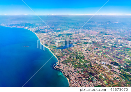 Aerial view of the Mediterranean shoreline in Algeria 43675070