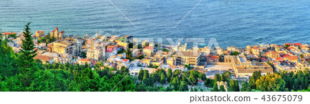 Aerial view of Algiers, the capital of Algeria 43675079