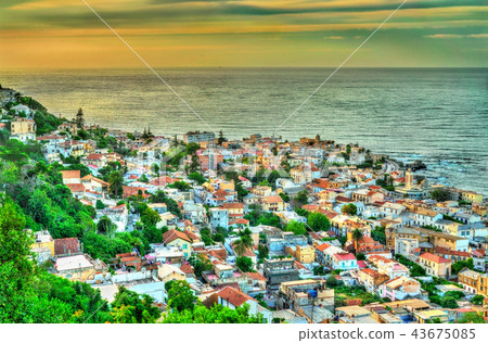 Aerial view of Algiers, the capital of Algeria 43675085