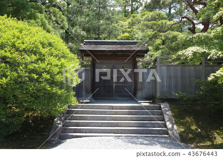 Shogakuin Rikyu 43676443