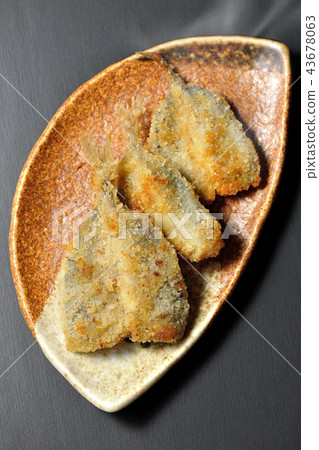 炸竹莢魚 炸竹莢魚 43678063