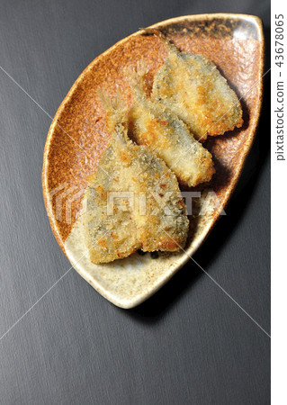 炸竹莢魚 炸竹莢魚 43678065