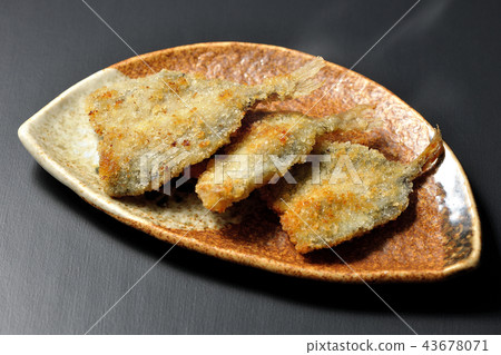 炸竹莢魚 炸竹莢魚 43678071