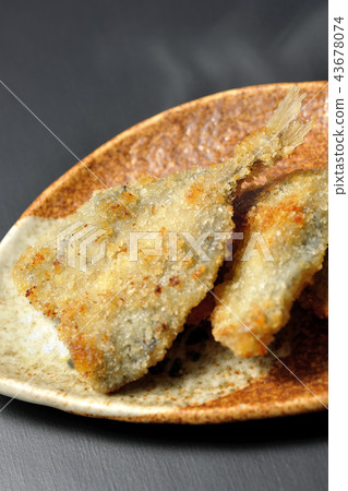 炸竹莢魚 炸竹莢魚 43678074