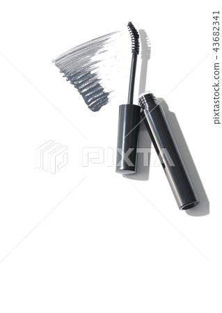 黑色睫毛膏 43682341