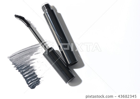 黑色睫毛膏 43682345