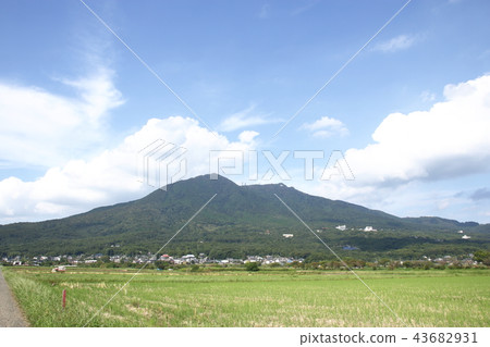 筑波山和秋天的鄉村 筑波山和秋天的鄉村 43682931