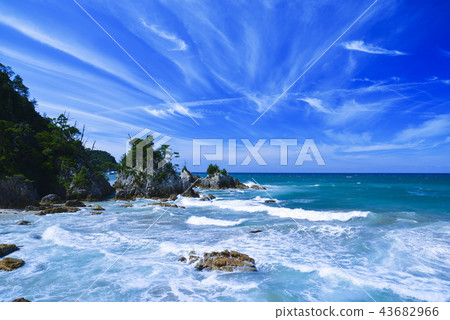Summer's Urakita coast 43682966