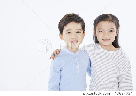 男孩,女孩,兒童,韓國 男孩,女孩,兒童,韓國 43684734