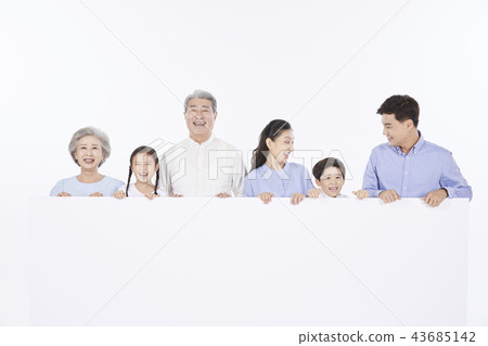 Extended family, family, Korean 43685142