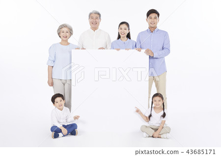Extended family, family, Korean 43685171