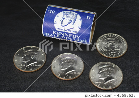 Half-dollar coin Half-dollar coin 43685625