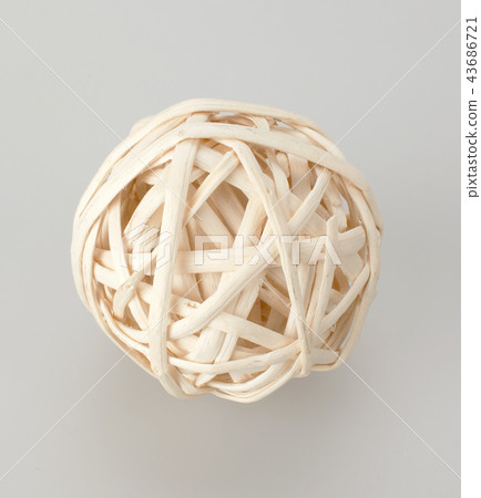 white wicker ball, on white background. 43686721
