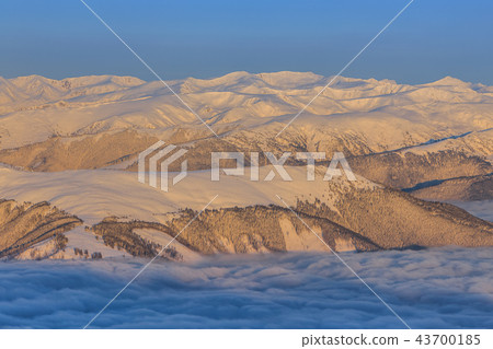 mountain landscape in winter 43700185