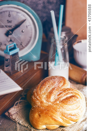 homemade baking 43700888