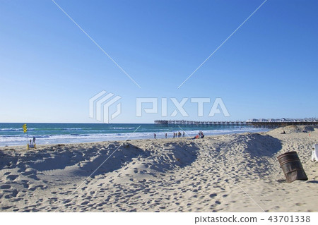 太平洋海灘看法在聖地亞哥，加利福尼亞，美國 43701338