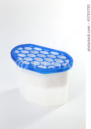 Moisture removal Moisture removal 43703785