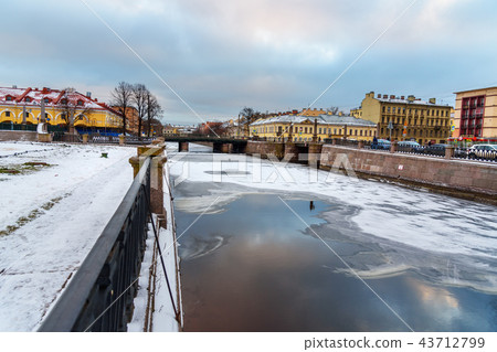 Staro-Nikolsky Bridge across the Kryukov Canal 43712799