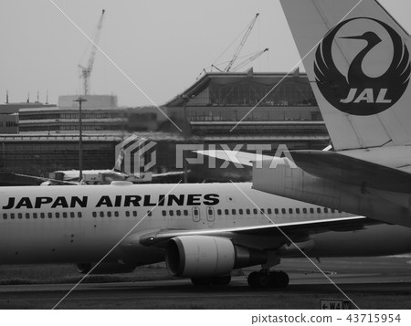 一架飛機 一架飛機 43715954