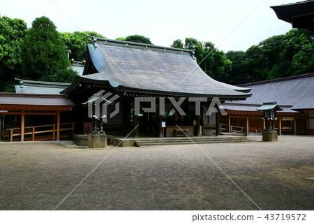 Ichinomiya and Hikawa Shrine in Musashinokuni 43719572