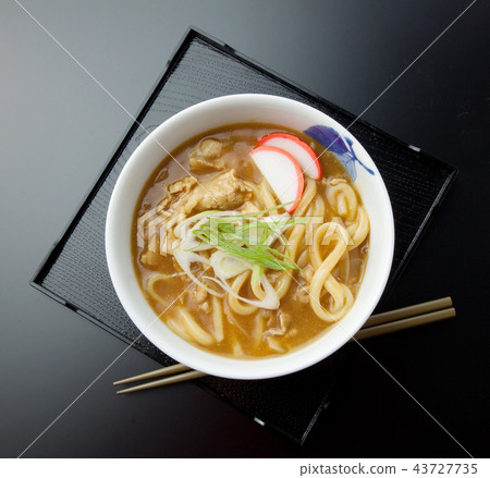 Curry udon  43727735