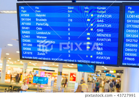Luggage collection information desk airport Luggage collection information desk airport 43727991