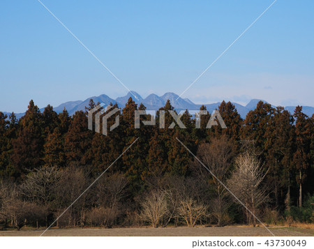 從群馬縣,群馬縣看到的索馬山,冬季山,淺間山,榛名富士地區的看法 從群馬縣,群馬縣看到的索馬山,冬季山,淺間山,榛名富士地區的看法 43730049