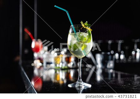 cocktail in the bar 43731821
