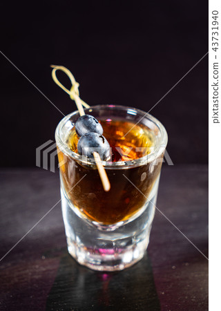 cocktail in the bar 43731940