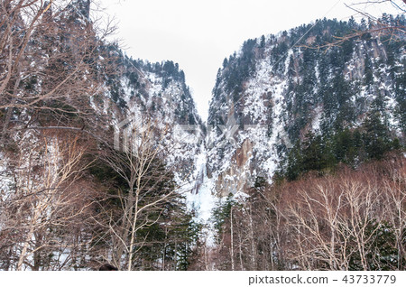 Meteor Waterfall, Sounkyo Gorge, Hokkaido 43733779