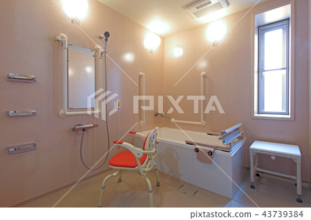 浴室浴室老年人護理浴室殘疾人老人護理設施 浴室浴室老年人護理浴室殘疾人老人護理設施 43739384