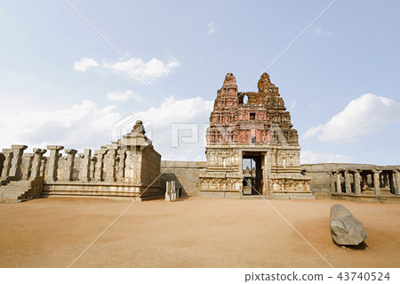 Hampi heritage temple complex, Hampi, Karnataka 43740524
