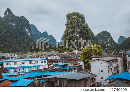 Scenic landscape at Yangshuo County of Guilin 43740699