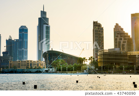 Dubai, United Arab Emirates Dubai, United Arab Emirates 43740890