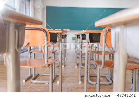 School classroom School classroom 43741241