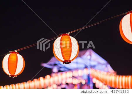 Paper lanterns has been in existent in china, japan and korea for centuries and they are usually Paper lanterns has been in existent in china, japan and korea for centuries and they are usually 43741353