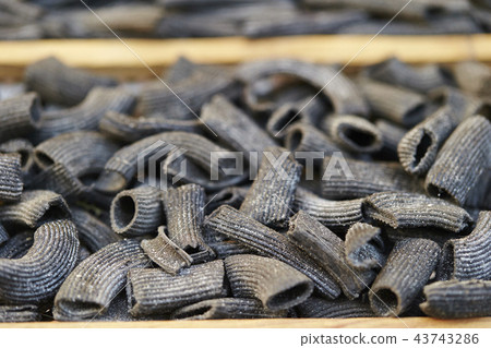 與烏賊墨水的自創麵團 43743286