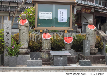 Jizo _ traffic safety prayer and easy delivery prayer Jizo _ traffic safety prayer and easy delivery prayer 43743904