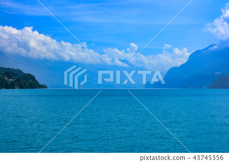 美麗的湖 43745356