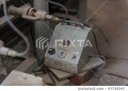 Pottery electric kettle Pottery electric kettle 43748042